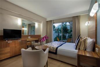 Trendy Side Beach Hotel - Adults Only 16+