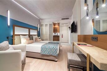 Trendy Side Beach Hotel - Adults Only 16+