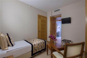 Trendy Side Beach Hotel - Adults Only 16+