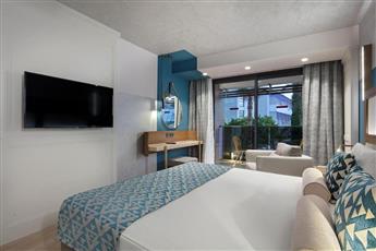 Trendy Side Beach Hotel - Adults Only 16+