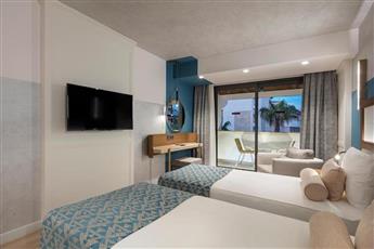 Trendy Side Beach Hotel - Adults Only 16+