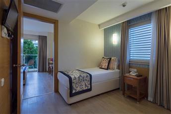 Trendy Side Beach Hotel - Adults Only 16+