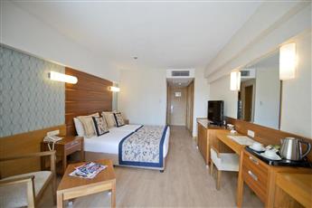 Trendy Side Beach Hotel - Adults Only 16+