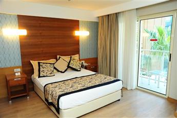 Trendy Side Beach Hotel - Adults Only 16+