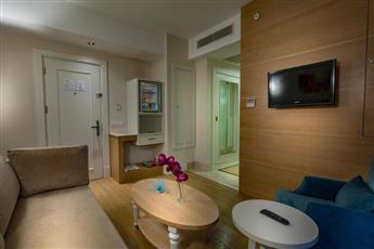 Trendy Verbena Beach Hotel
