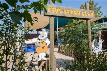 Trendy Verbena Beach Hotel