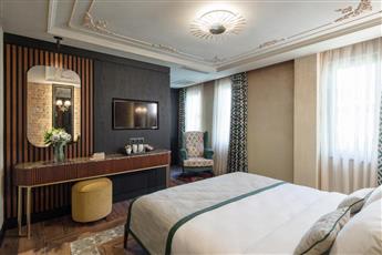Tria Hotel Istanbul 4*