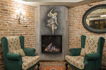 Tria Hotel Istanbul 4*