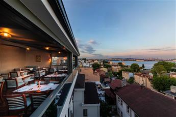 Triton Hotel Istanbul 5*