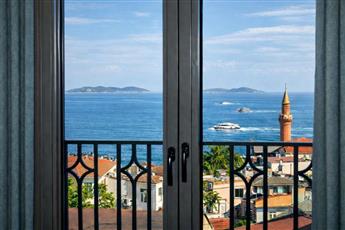 Triton Hotel Istanbul 5*