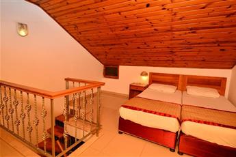 Tropic Beach Club Side Hotel 4*