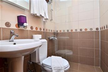 Tropic Beach Club Side Hotel 4*