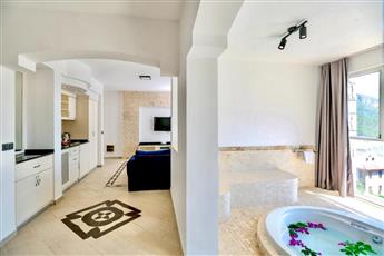 Tropical Deluxe Hotel Oludeniz 3*