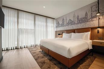 Tryp by Wyndham Istanbul Beyoglu 5*