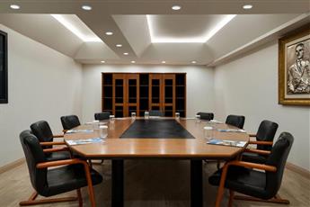 Tryp by Wyndham Istanbul Beyoglu 5*