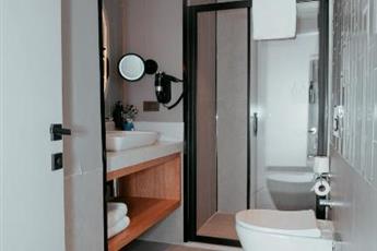 TRYP by Wyndham Istanbul Dolapdere 5*