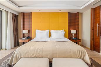 TUI Blue Side 5* Adults Only 16+