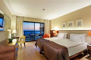 TUI Blue Side 5* Adults Only 16+