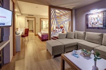 TUI Magic Life Jacaranda 5*