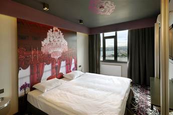 Tulip City Taksim 4*