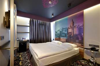 Tulip City Taksim 4*