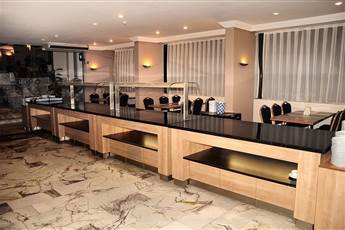 Tuntas Beach Hotel Altinkum 4*