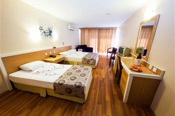 Tuntas Beach Hotel Altinkum 4*