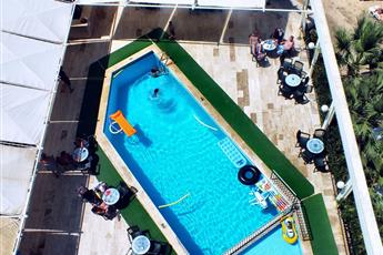 Tuntas Beach Hotel