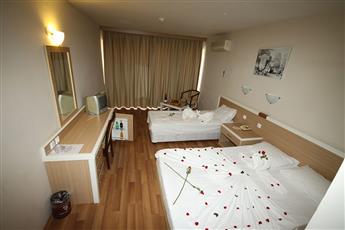 Tuntas Beach Hotel