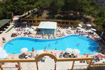 Tuntas Family Suites Kusadasi 4*