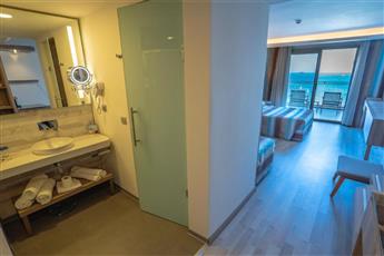 Turunc Premium Hotel
