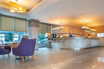 Turunc Premium Hotel