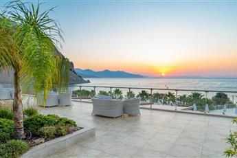 Turunc Premium Hotel
