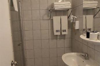 UK Hotel Kiris