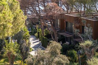 Unique Life Style Hotel