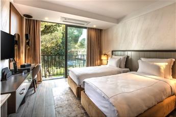 Unique Life Style Hotel
