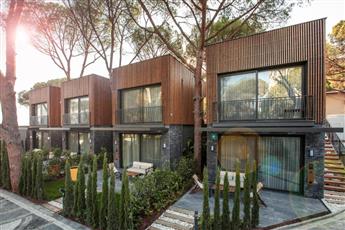 Unique Life Style Hotel