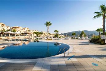 Unique Residence Hotel Golf and Spa
