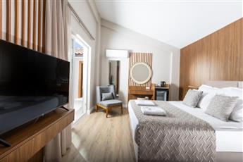 Unique Residence Hotel Golf and Spa