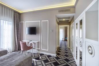 Utopia Resort & Residence