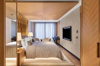 Vakko Hotel and Residence 5*