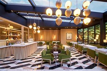 Vakko Hotel and Residence 5*