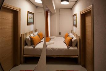 Vavien Hotel