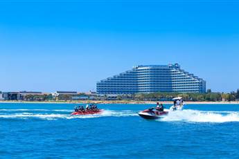 Venosa Beach Resort & Spa 5*