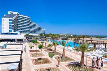 Venosa Beach Resort & Spa 5*