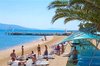 Venosa Beach Resort & Spa 5*