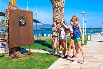 Venosa Beach Resort & Spa 5*