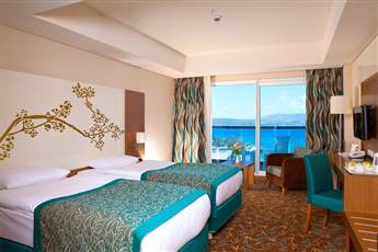 Venosa Beach Resort & Spa 5*