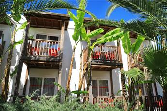 Very Chic Hotel  5* Adults Only 18+