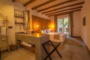 Very Chic Hotel  5* Adults Only 18+